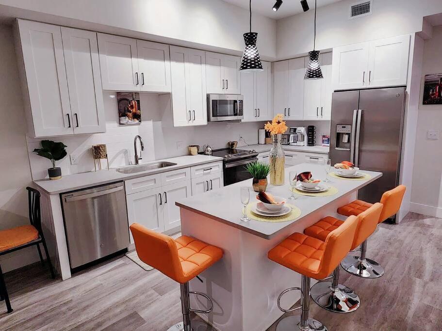 Luxe & Cozy 3Beds,2Rooms,Ev Gym Near Beaches&Downtown Wpb 웨스트 팜 비치 외부 사진