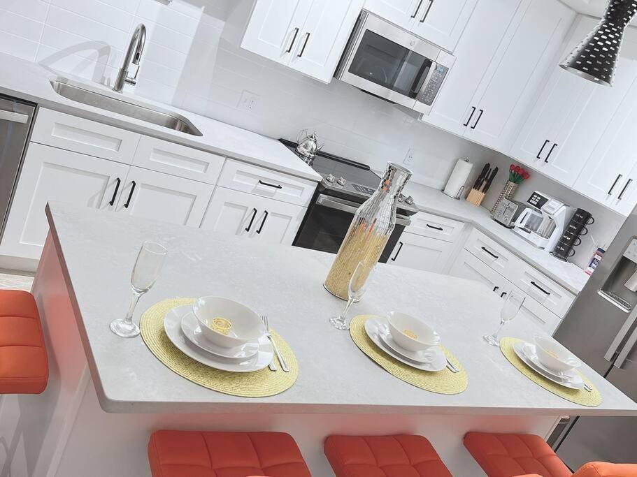 Luxe & Cozy 3Beds,2Rooms,Ev Gym Near Beaches&Downtown Wpb 웨스트 팜 비치 외부 사진
