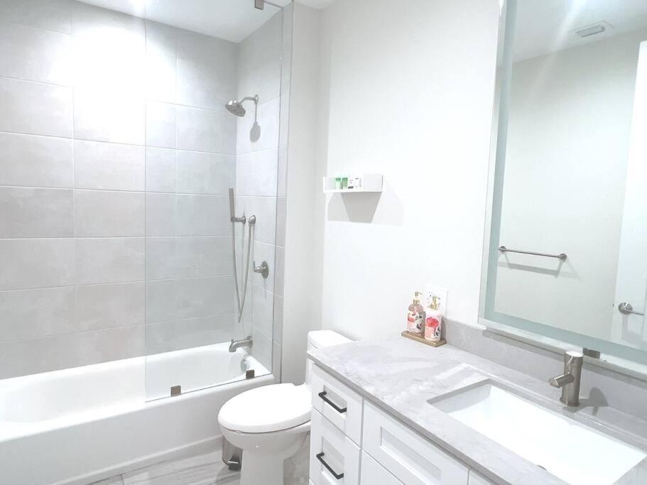 Luxe & Cozy 3Beds,2Rooms,Ev Gym Near Beaches&Downtown Wpb 웨스트 팜 비치 외부 사진