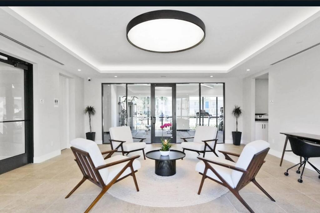 Luxe & Cozy 3Beds,2Rooms,Ev Gym Near Beaches&Downtown Wpb 웨스트 팜 비치 외부 사진
